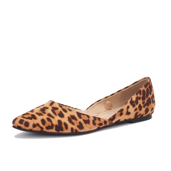 Leopard Print Flats - Picture 1 of 4